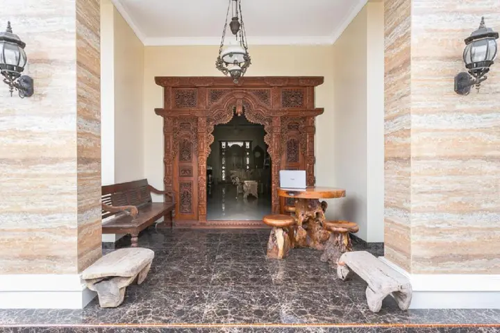 Семаранг: RedDoorz Syariah near Exit Toll Banyumanik