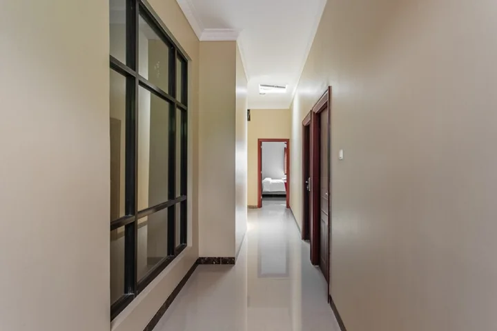 Семаранг: RedDoorz Syariah near Exit Toll Banyumanik