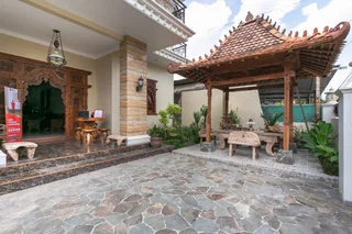 Семаранг: RedDoorz Syariah near Exit Toll Banyumanik