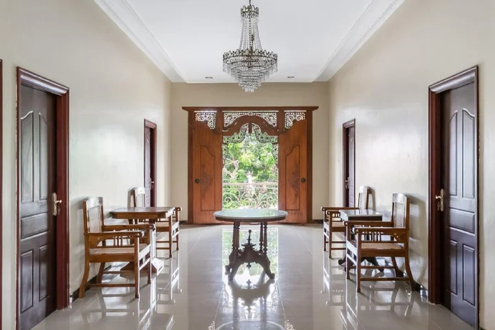 Семаранг: RedDoorz Syariah near Exit Toll Banyumanik