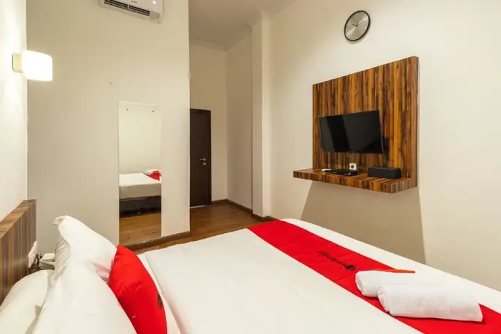 RedDoorz @ Binjai — фото 5