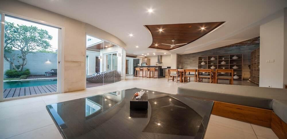 Кута: Villa Juno