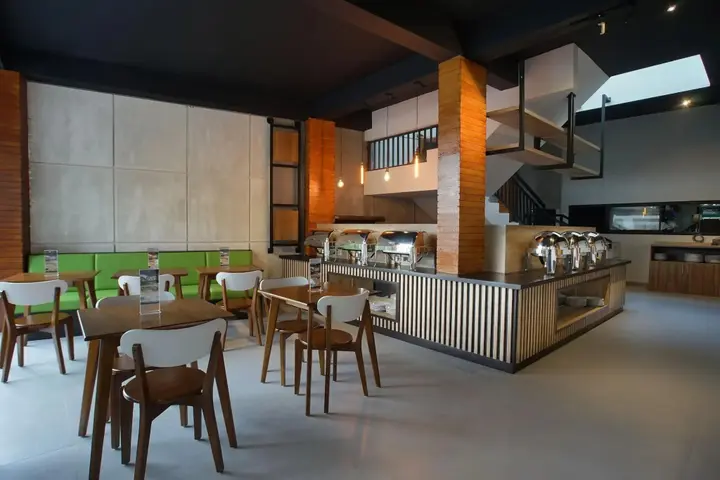 Семаранг: Triizz Hotel Semarang by Royal Singosari (Formerly Faustine Semarang)