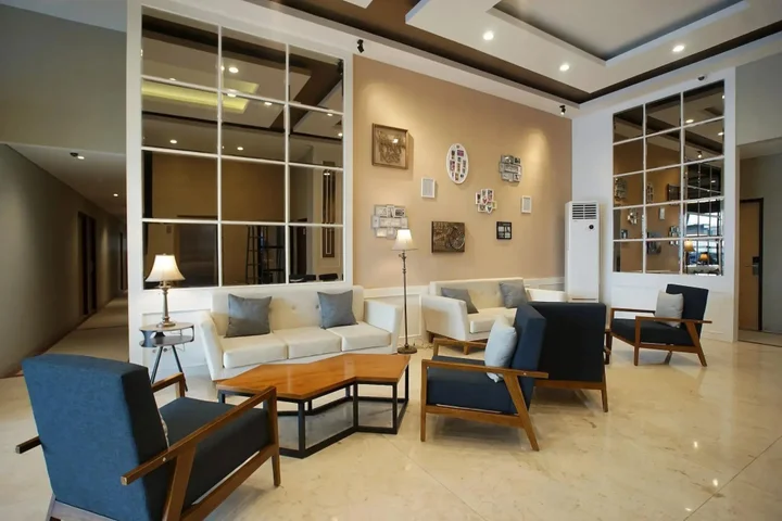 Семаранг: Triizz Hotel Semarang by Royal Singosari (Formerly Faustine Semarang)