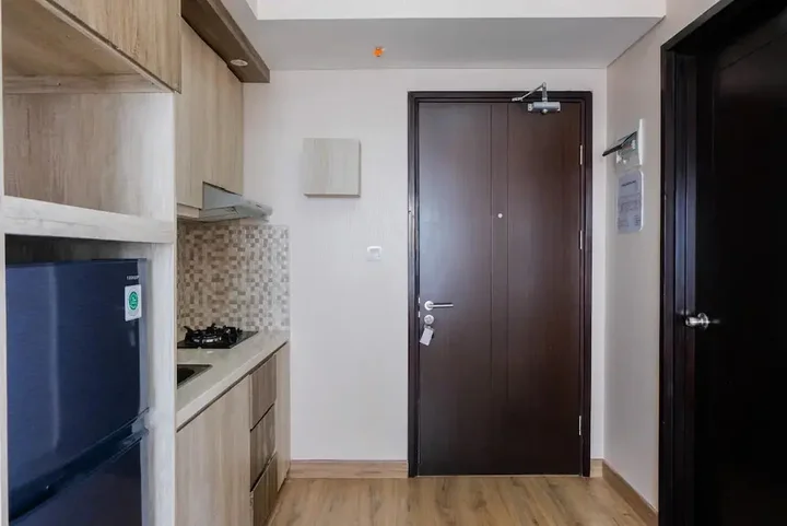 Legok: Cozy and Luxurious Studio Casa de Parco Apartment