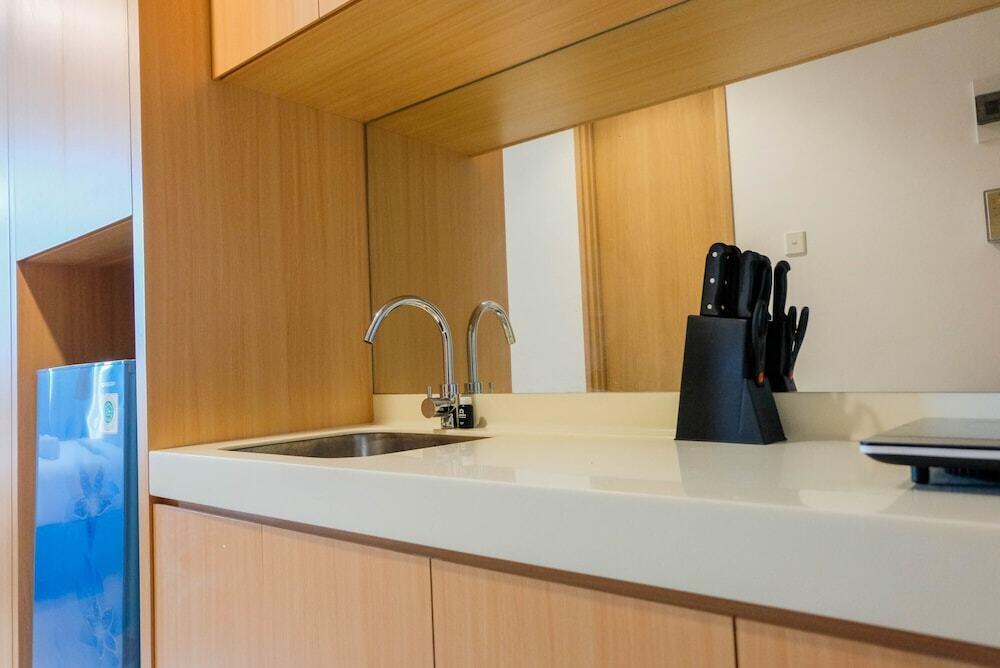 Тангеранг: Simply and Homey Studio Apartment at Tree Park City