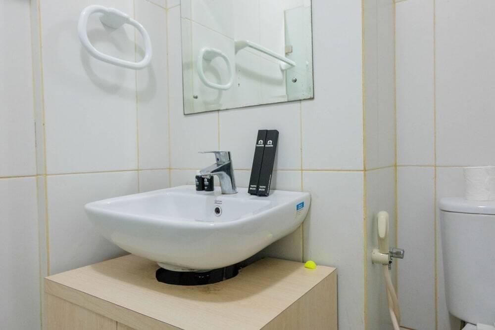 Тангеранг: Functional Studio Apartment at Tamansari Skylounge