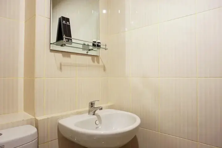 Тангеранг: Comfortable Studio Apartment at Annora Living