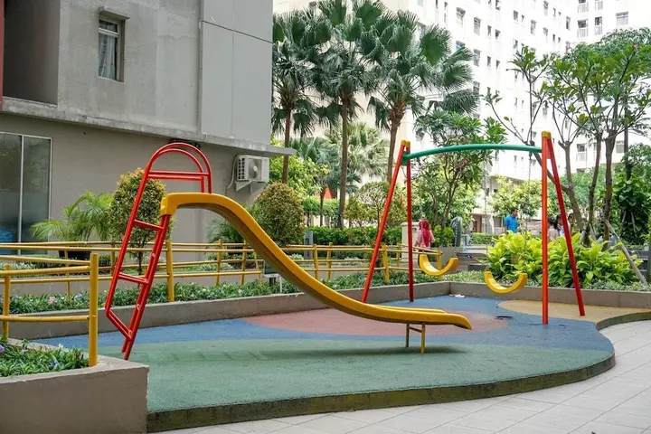 Джакарта: Comfortable Studio @ Green Bay Pluit Apartment