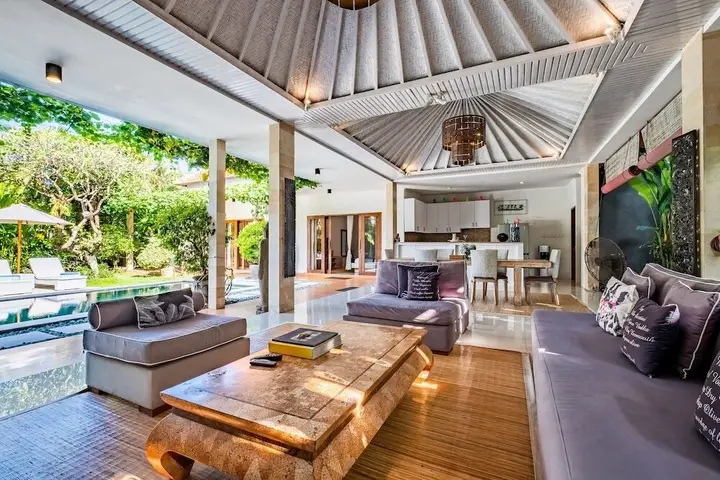 Villa Martini in the heart of Seminyak — фото 1