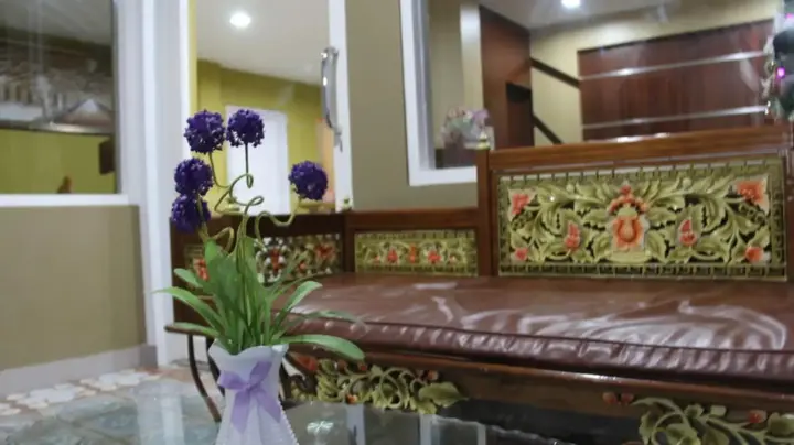 Палу: Granada Inn Palu