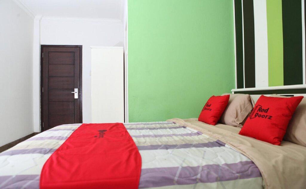 Бандунг: Rizh Garden Family Hotel