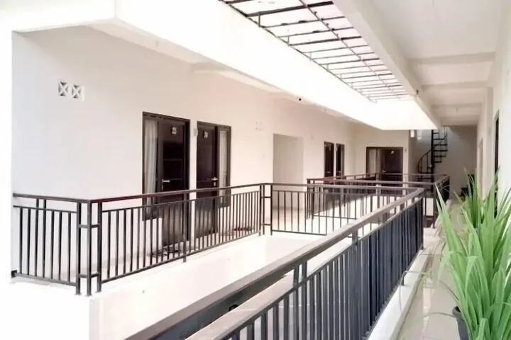 Депок: D’Paragon Tambakboyo