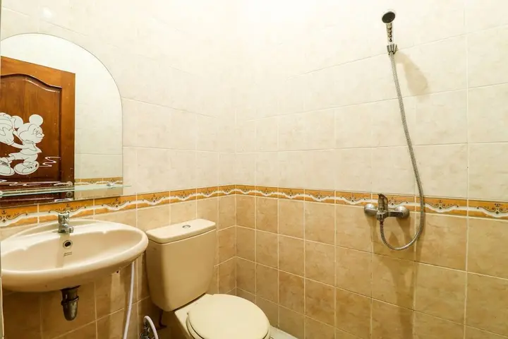 Батуретно: DRW Kost Exclusive & Homestay