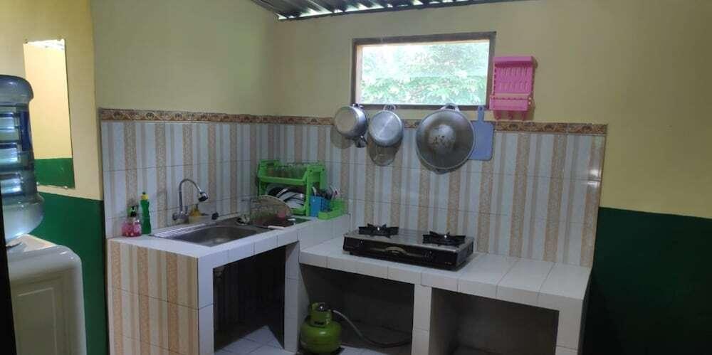 Батуретно: Homestay Hanum