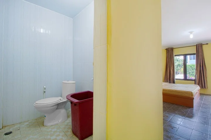 Медан: Halay Inn