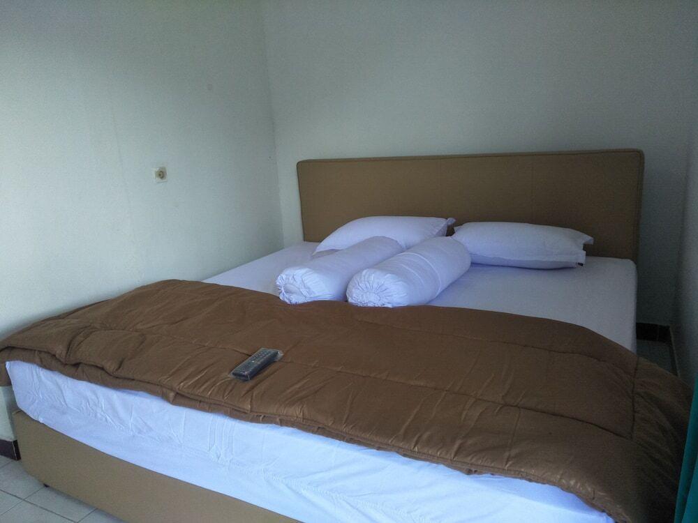 Депок: D Kir's Homestay