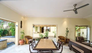 Кута: 3 bedroom villa river side Legian