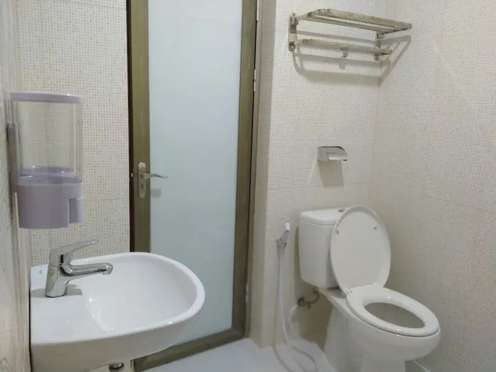 Палу: Hotel Raja Akas