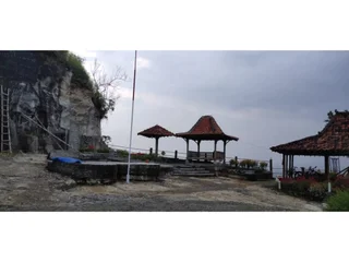 Батуретно: Bukit Tompak Cottage