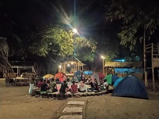 Батуретно: Kebon Pring Floating Resort & Market