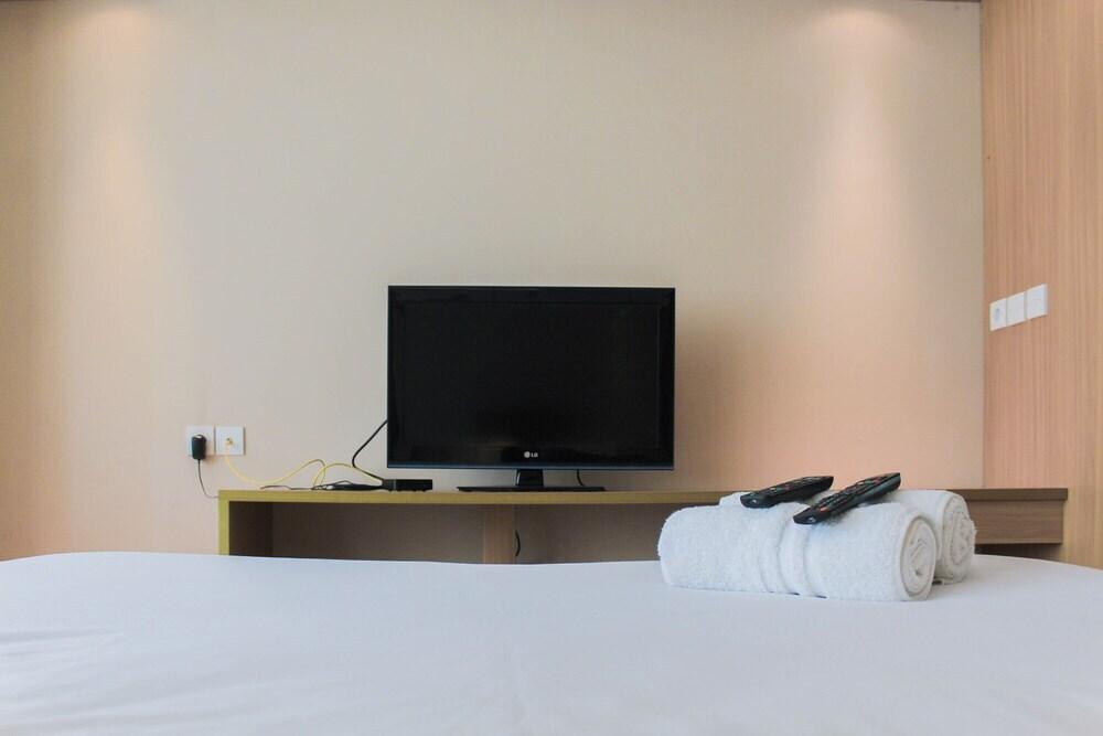 Direct Access to Shopping Mall Studio Apartment at U Residence — фото 3