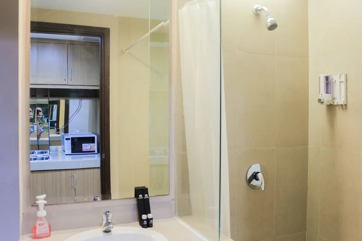 Тангеранг: Direct Access to Shopping Mall Studio Apartment at U Residence