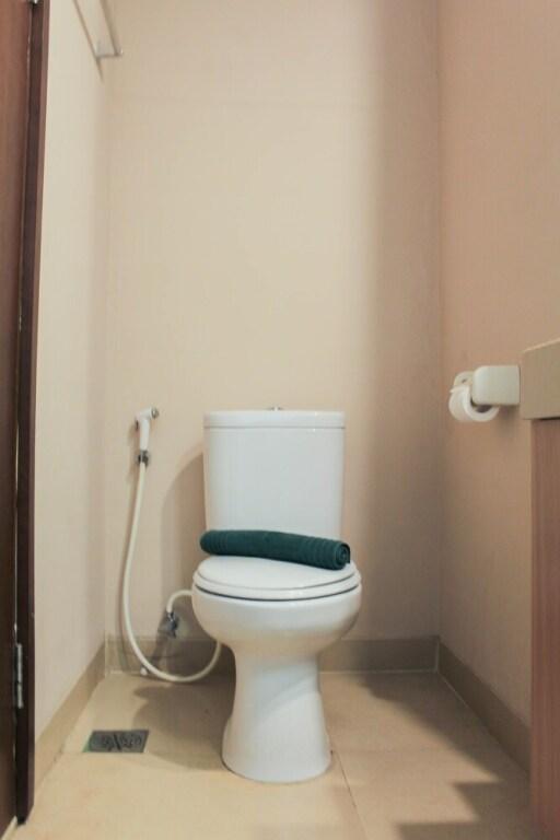 Тангеранг: Direct Access to Shopping Mall Studio Apartment at U Residence
