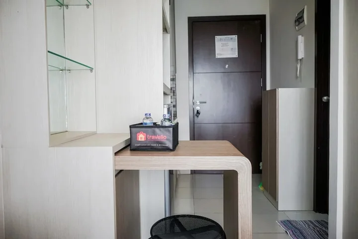 Legok: Stylish and Comfy Studio Saveria Apartment