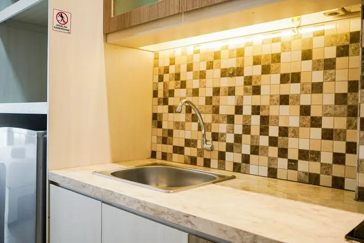 Legok: Stylish and Comfy Studio Saveria Apartment