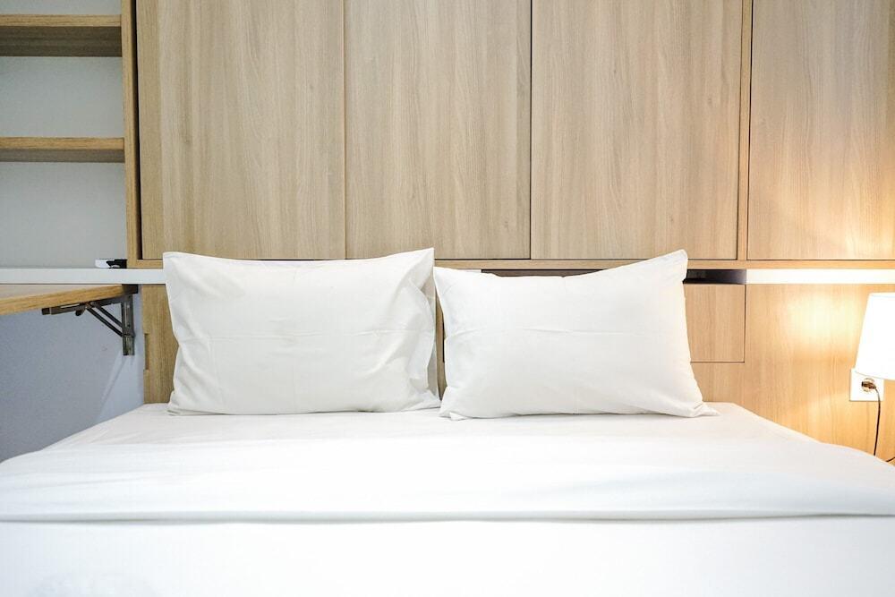 Comfortable and Beautiful Studio Apartment @ Springwood Residence — фото 5
