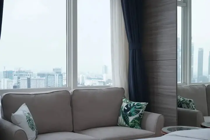 Джакарта: Cozy and Tranquil Studio Menteng Park Apartment