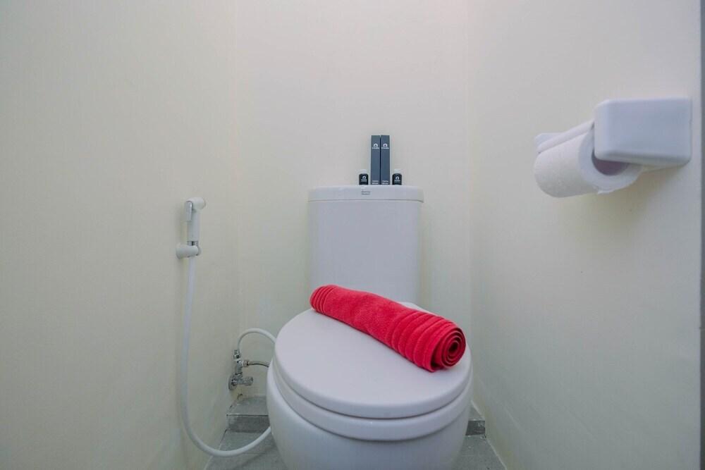 Богор: Cozy Studio Bogorienze Resort Apartment