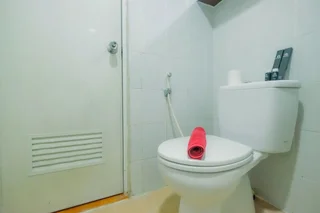 Депок: Comfortable Studio Apartment at Taman Melati near Universitas Indonesia