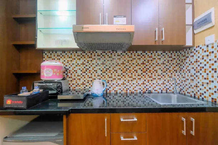 Депок: Comfortable Studio Apartment at Taman Melati near Universitas Indonesia
