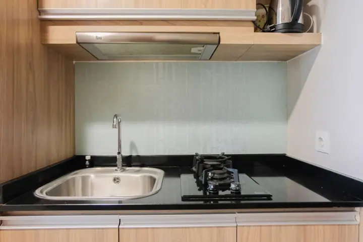 Тангеранг: Studio Apartment with Mall Access at U Residence