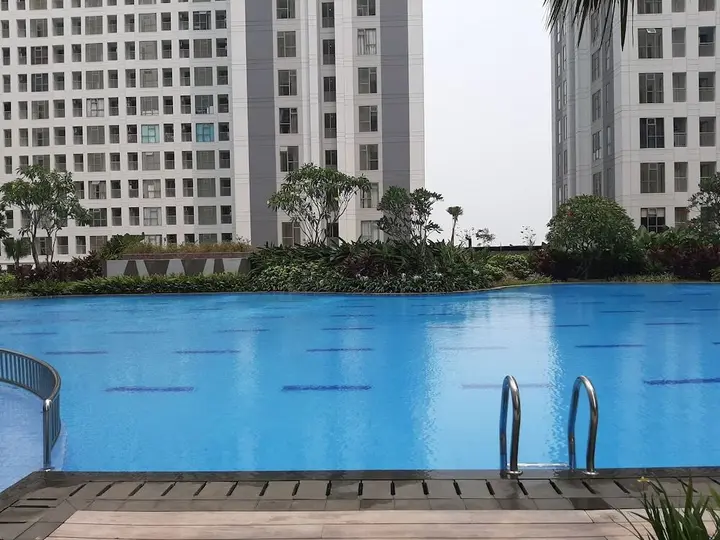 Legok: Cozy Studio Apartment at M-Town Residence near Summarecon Mall