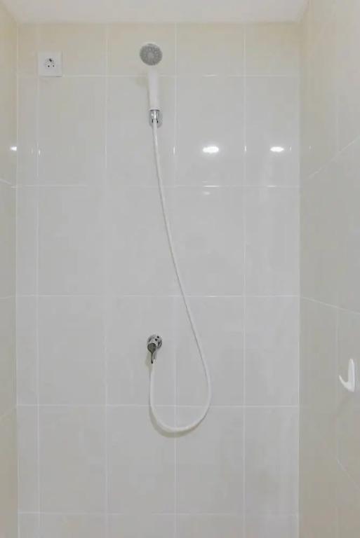 Legok: Fully Furnished Studio Apartment at Serpong M-Town Residence