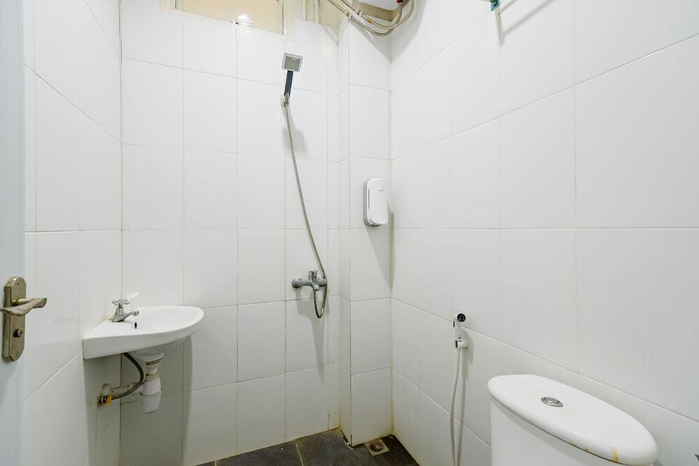 Медан: Barat Guesthouse