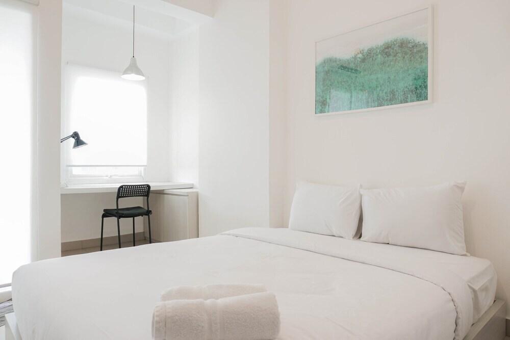 Cozy Studio Apartment with City View The Nest Puri — фото 3