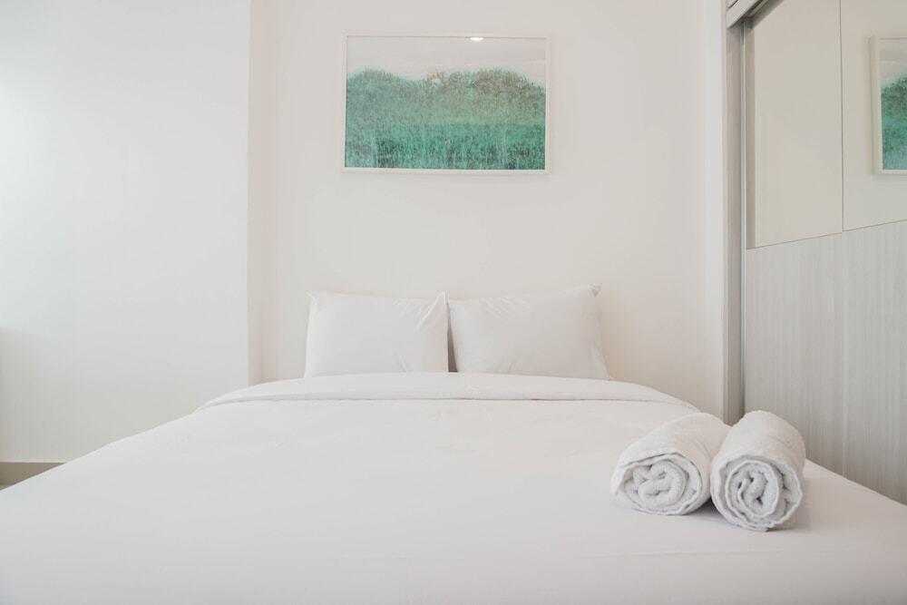 Cozy Studio Apartment with City View The Nest Puri — фото 6