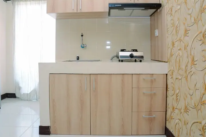 Депок: Minimalist and Convenient Studio Cinere Resort Apartment