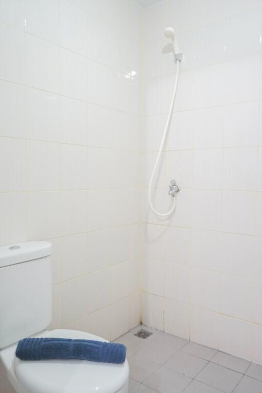 Тангеранг: Cozy Studio Apartment at Ayodhya Residences By Travelio