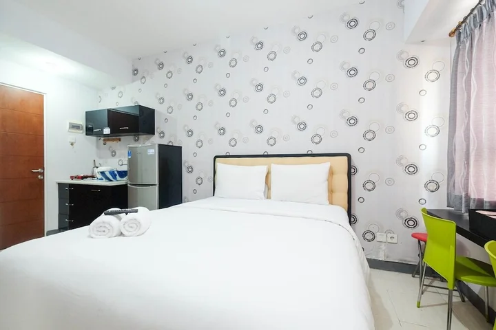 Депок: Contemporary Studio Apartment at Taman Melati Margonda By Travelio