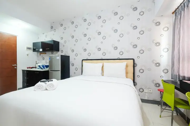 Contemporary Studio Apartment at Taman Melati Margonda By Travelio — фото 2
