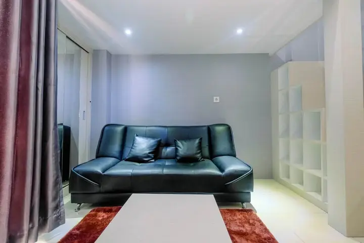 Minimalist and Stylish Studio Dave Apartment By Travelio — фото 3