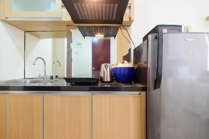 Депок: Cozy Minimalist Studio @ Taman Melati Margonda Apartment By Travelio