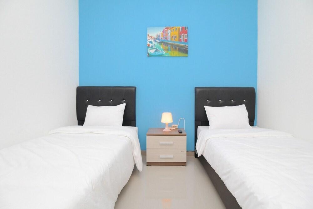 Тангеранг: Athena Syariah Residence