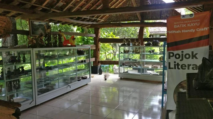 Батуретно: Homestay Miftah Syariah - Hostel