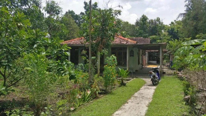 Батуретно: Homestay Miftah Syariah - Hostel